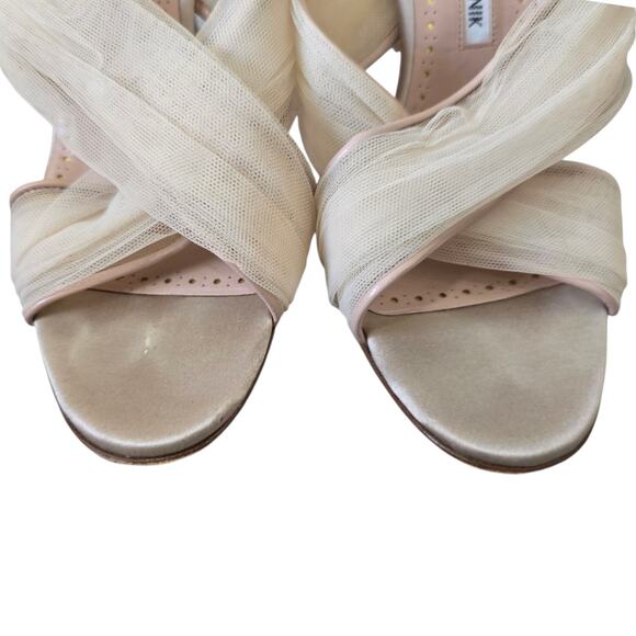 Manolo Blahnik Drapiamu Tulle & Satin Mules 39 Strappy Heels Bridal Wedding - Picture 5 of 10